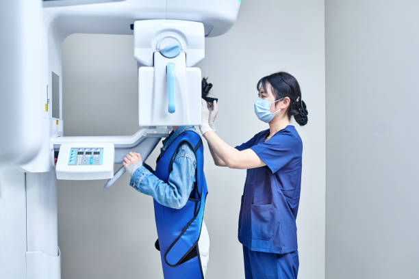 Best Mobile Emergency Dentist in Glenwood Landing, NY